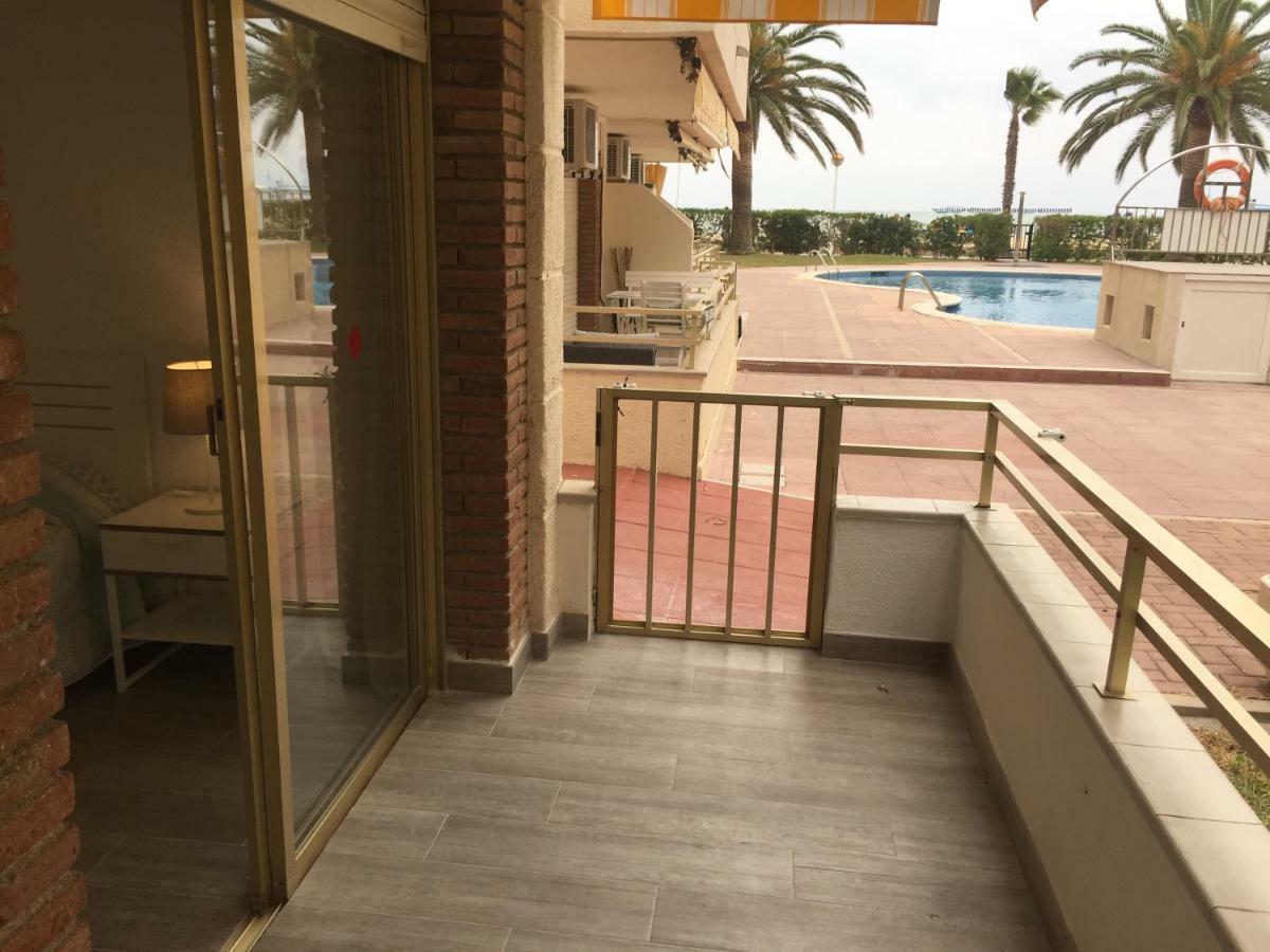 Apartaments Colibri 캠브릴스 외부 사진