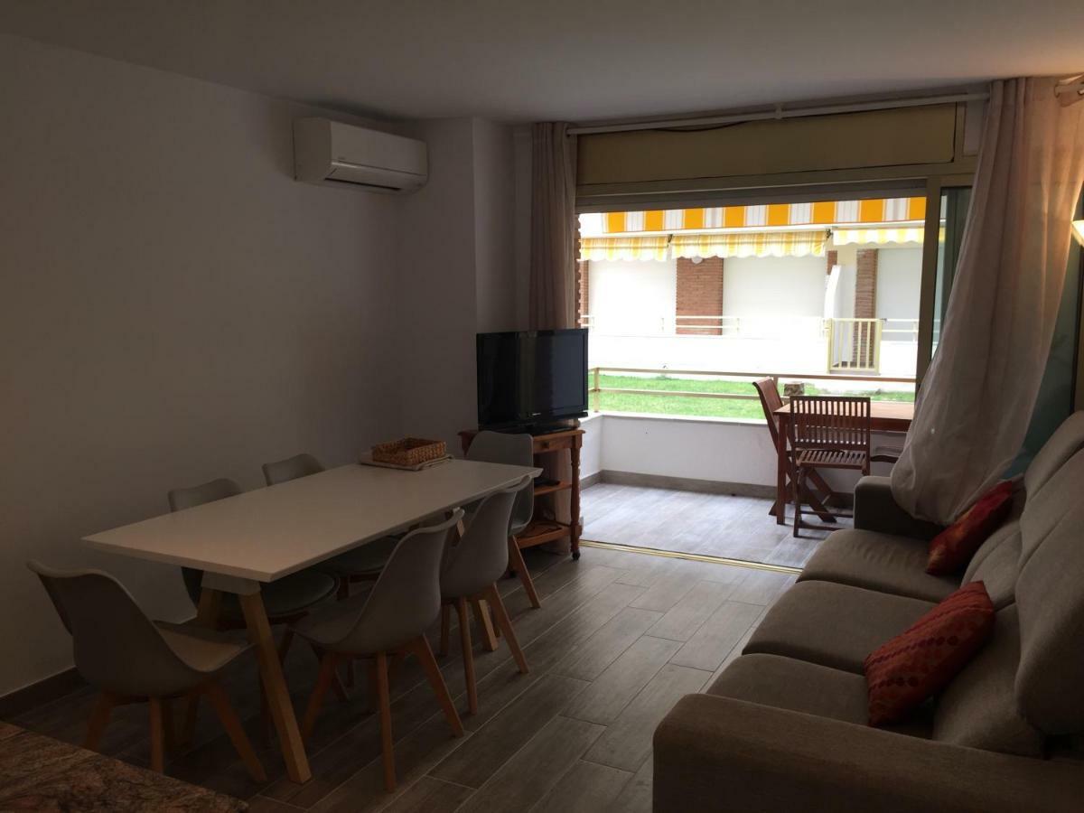 Apartaments Colibri 캠브릴스 외부 사진